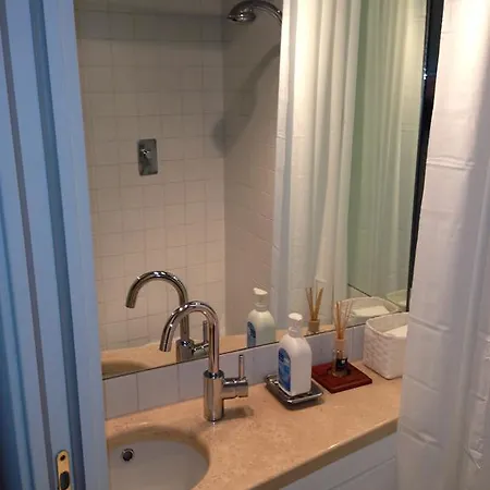 Small Navona ローマ