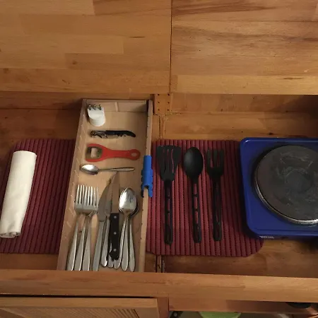 Small Navona アパート